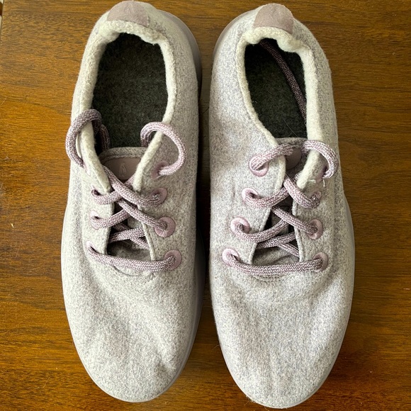 Allbirds Lilac Wool runners - Picture 2 of 4